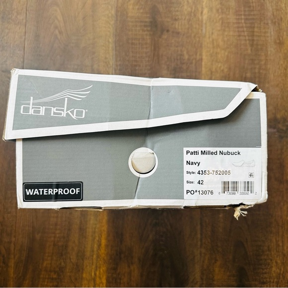 Dansko Patti Milled Nubuck | NIB | Navy | EU 42 | US 11.5-12 - Picture 11 of 11